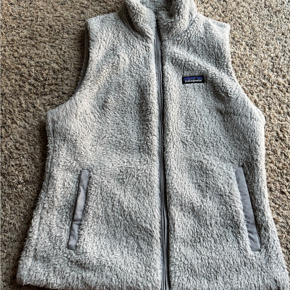 Patagonia Light Gray Fleece Jacket